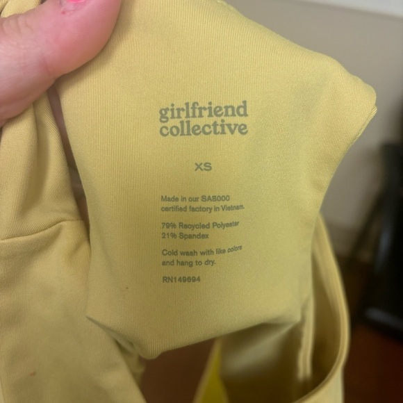 Girlfriend Collective Lime Workout Set - Picture 16 of 16